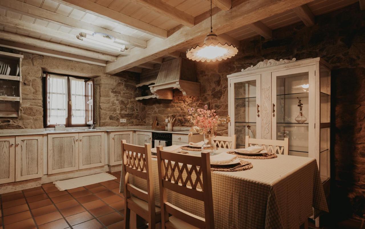 Гостевой дом Casas Alexandre Понтеведра Экстерьер фото